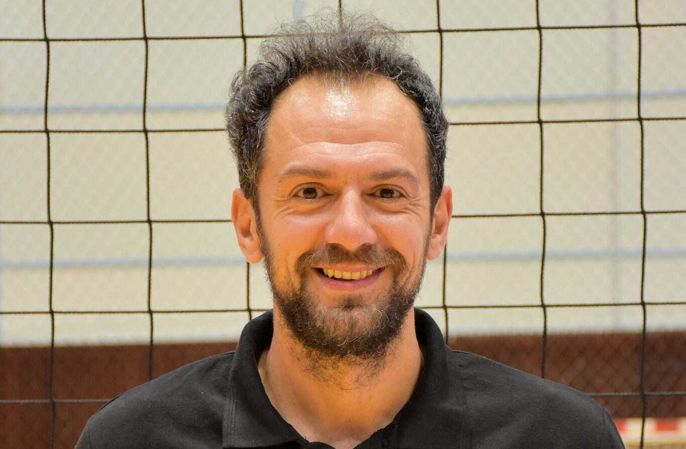 Liviu Râpeanu, noul antrenor principal al echipei Știința Explorări ...